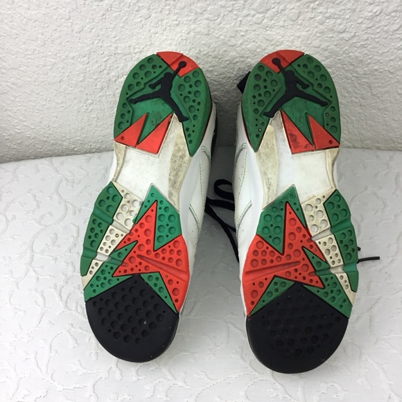 Nike Air Jordan Size 6 Youth Retro Basketball 705417-138 White Verde Sneakers. - Picture 6 of 11